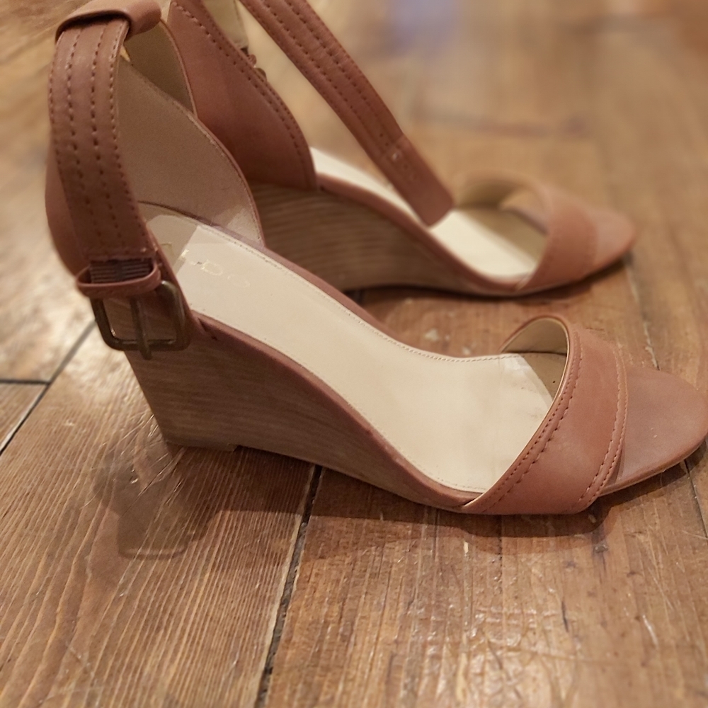 Wedge Sandles